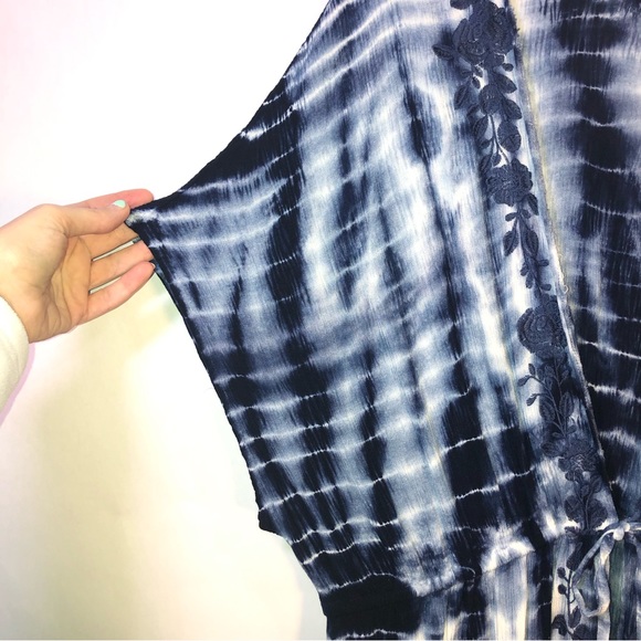 Torrid Boho Tie Dye Floral Embroidered Beach Cover Up - Picture 7 of 16